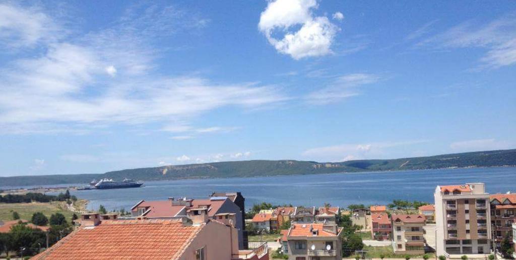 Dunya Pansiyon Canakkale Bagian luar foto
